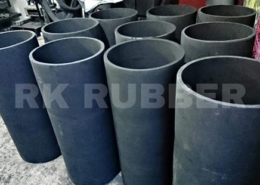 cropped Rubber Tube