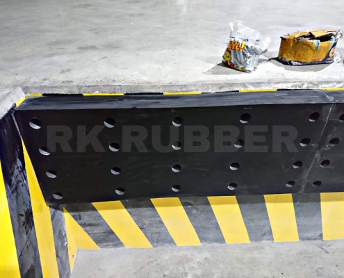 rectangular rubber bumper