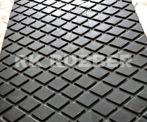 diamond type rubber matting